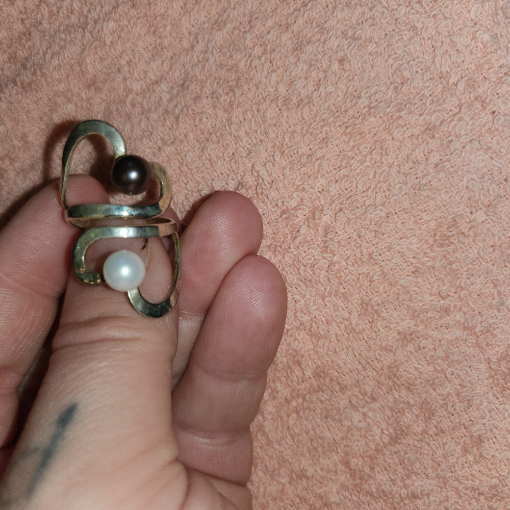Double heart ring